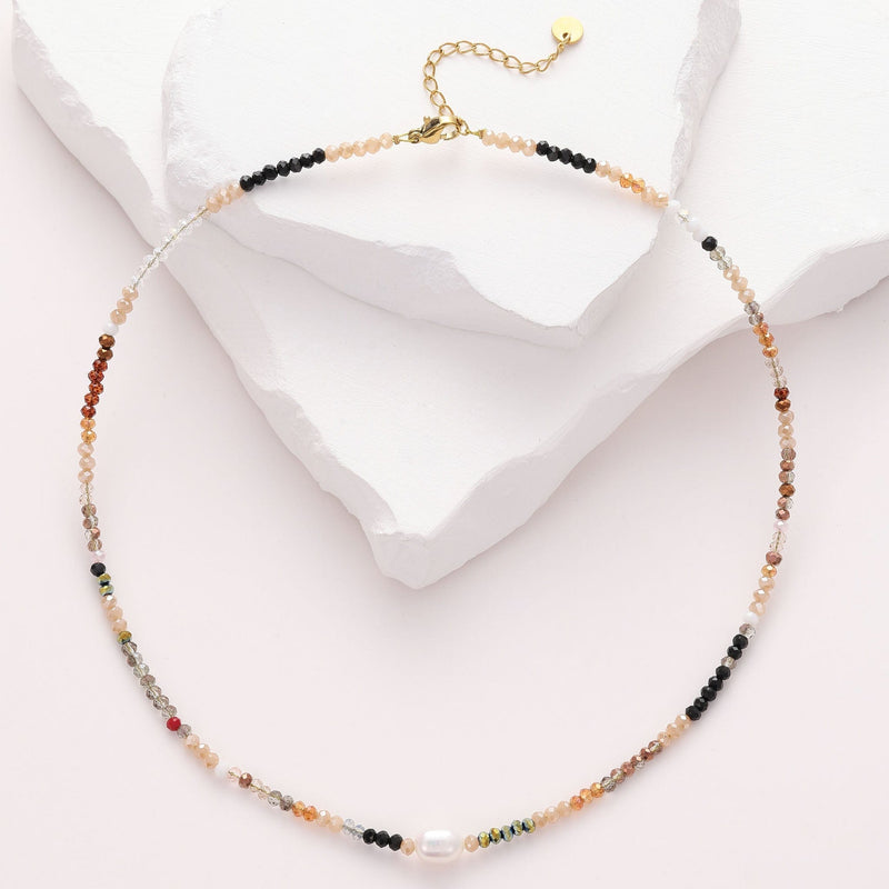 Poly - Collier de pierres